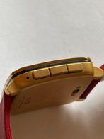 Gouden smartwatch met rood bandje, Ophalen of Verzenden, Gebruikt