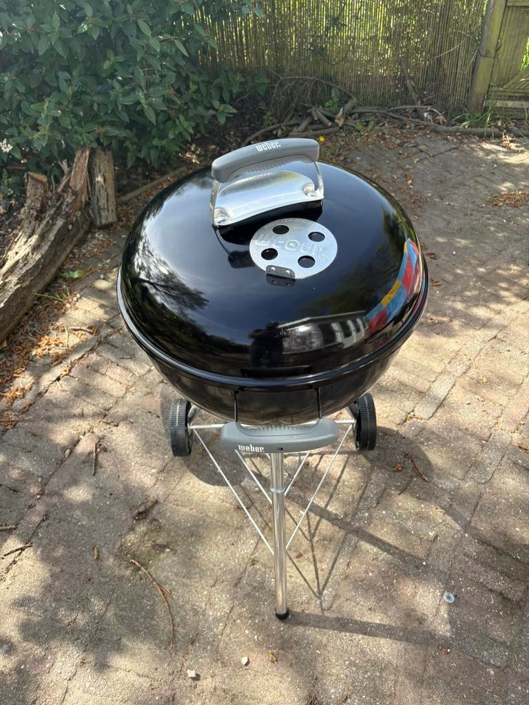 Weber barbecue 47 cm, Tuin en Terras, Houtskoolbarbecues, Ophalen, Zo goed als nieuw