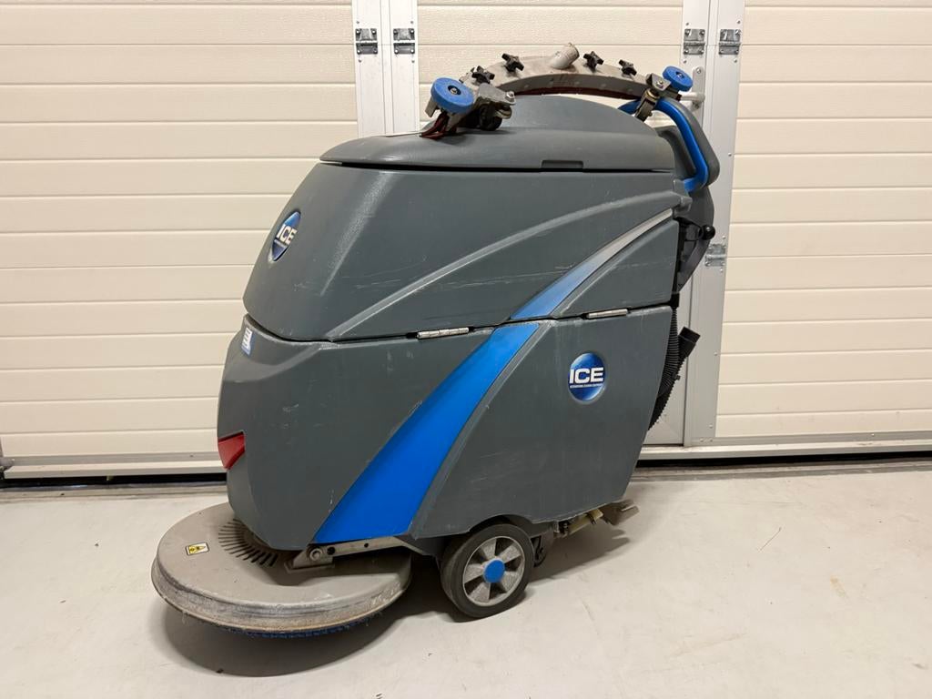 ICE 120NBT Schrobzuigmachine - Professionele Vloerreiniger, Ophalen, Gebruikt, Schrobmachine