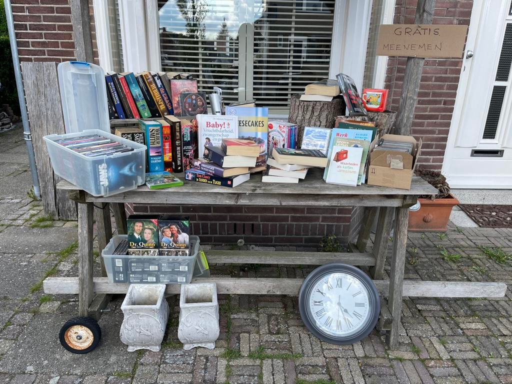 Gratis ophalen boeken, cd’s, dvd’s, Diversen, Rommelmarktspullen, Ophalen, Gebruikt