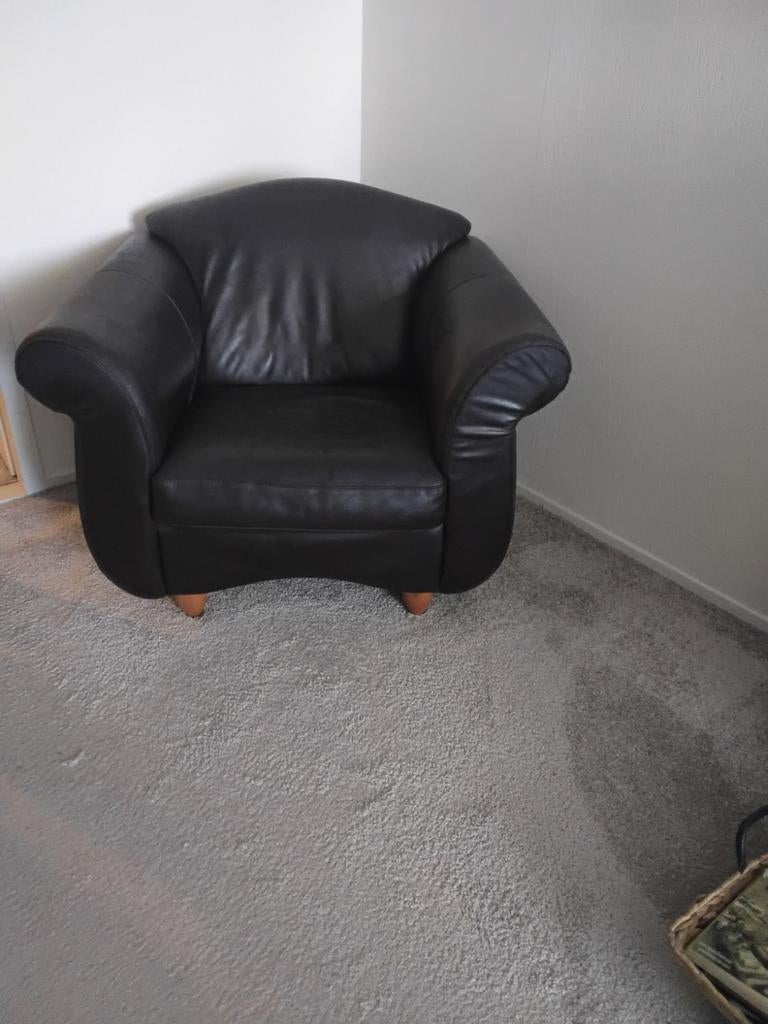 Grote bruine lederen fauteuil., Ophalen, Gebruikt, 75 tot 100 cm, 50 tot 75 cm