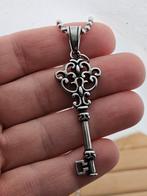 Stalen barok sleutel ketting, Sieraden, Tassen en Uiterlijk, Kettingen, Nieuw, Ophalen of Verzenden, Zilver, Overige materialen