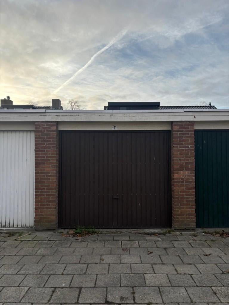 Garagebox Roosendaal te huur (dichtbij centrum), Auto diversen, Autostallingen en Garages