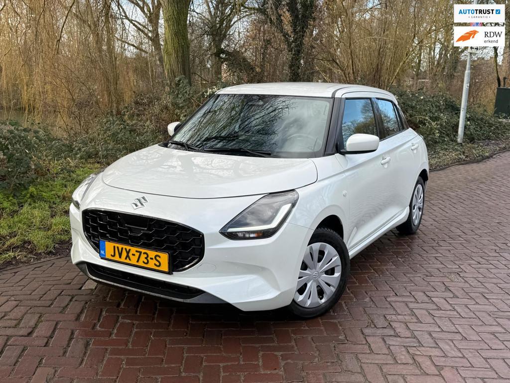 Suzuki SWIFT 1.2 Comfort Smart Hybrid 1 Eig. b.j.12-2024,510, Auto's, Suzuki, Voorwielaandrijving, 83 pk, Stof, USB
