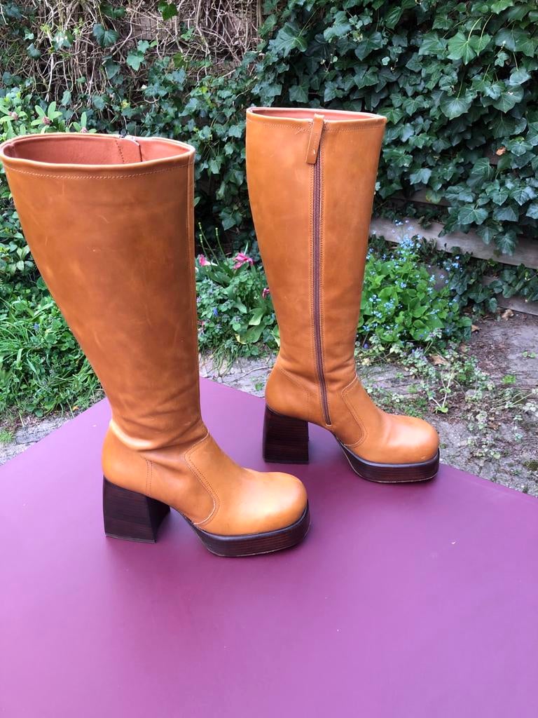 Leren laarzen cognac plateauzolen maat 40, Kleding | Dames, Schoenen, Hoge laarzen, Bruin, Ophalen of Verzenden, Zo goed als nieuw