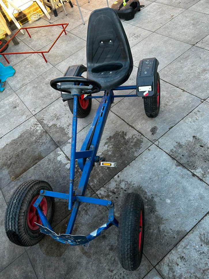 Nette skelter met aanhanger, Kinderen en Baby's, Speelgoed | Buiten | Skelters, Gebruikt, Overige merken, Met kar of aanhanger