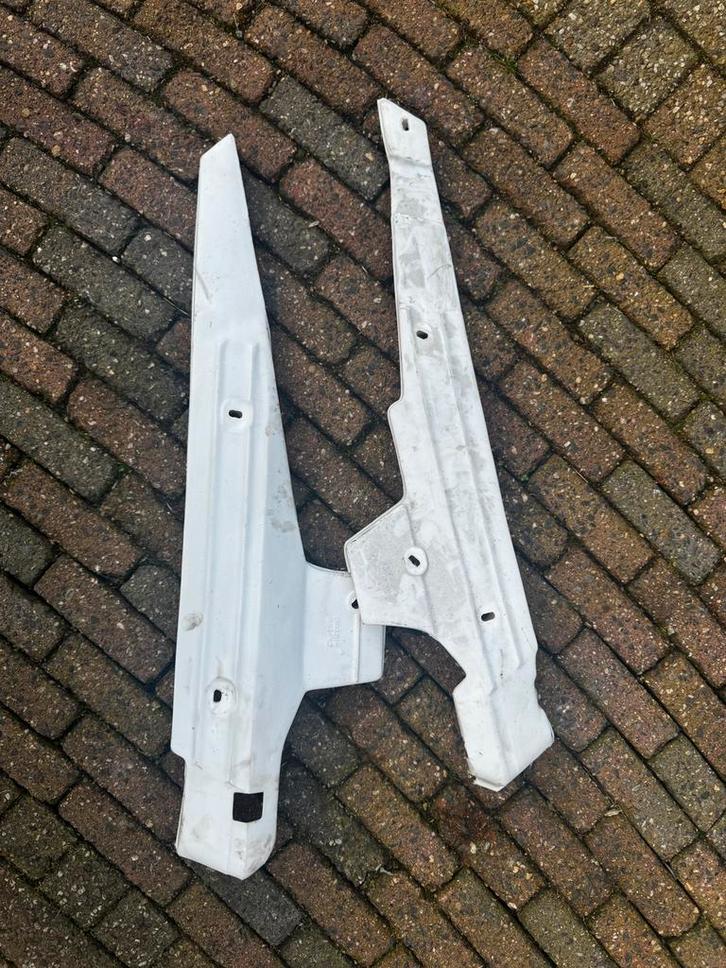 NOS zijkapjes puch maxi. Fast arrow, Fietsen en Brommers, Brommeronderdelen | Puch, Zo goed als nieuw, Uitlaat, Ophalen of Verzenden