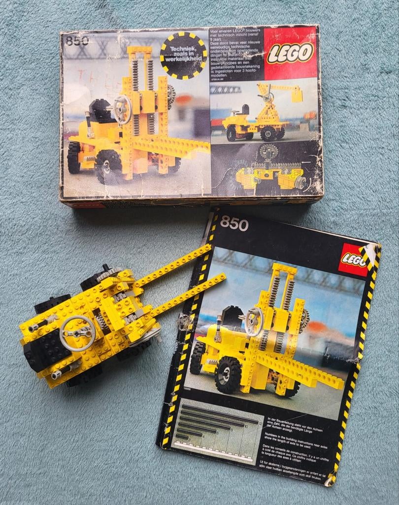 Lego Technic heftruck / pallet stapelaar set 850 doos boekje, Compleet, Gebruikt, Lego, Ophalen of Verzenden