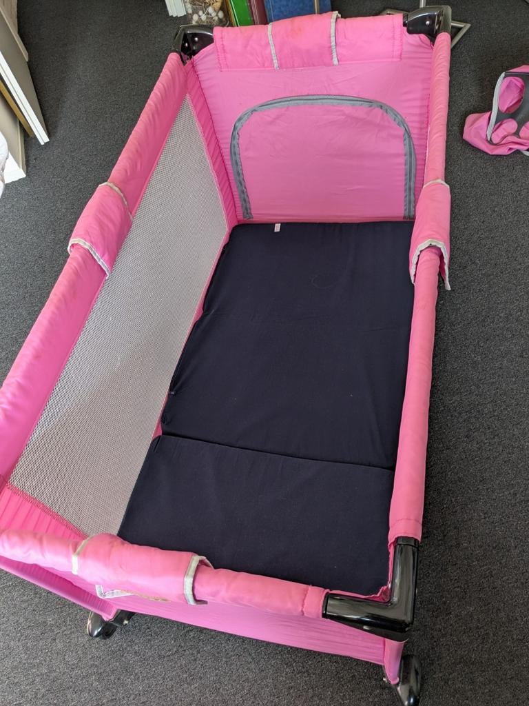 Camping bedje, Kinderen en Baby's, Babywiegjes en Ledikanten, Ophalen, Gebruikt, Reisbedje