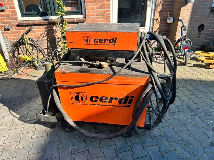 Cerdi co2 lasapparaat industrie, Doe-het-zelf en Verbouw, Gereedschap | Lasapparaten, Zo goed als nieuw, Co2, 250 ampère of meer