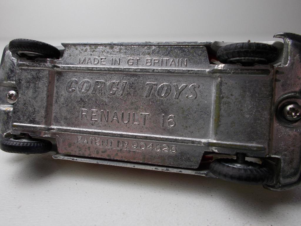 1981 Corgi GS 13 RENAULT 16 TOUR DE FRANCE (Incompleet) -E-., Hobby en Vrije tijd, Modelauto's | 1:43, Ophalen of Verzenden, Gebruikt