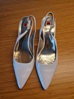 Hogl slingbacks in parelwit leer maat 39 zgan, Wit, Ophalen of Verzenden, Zo goed als nieuw, Hogl