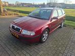 Skoda Octavia 1.6 Combi 75KW 2006 Rood, Auto's, Skoda, Voorwielaandrijving, 4 cilinders, 1200 kg, Handgeschakeld