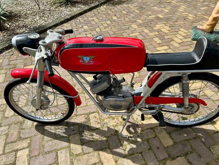Klassieke Italiaanse brommer - Negrini, Fietsen en Brommers, Brommers | Oldtimers, Overige merken, Maximaal 45 km/u, Ophalen