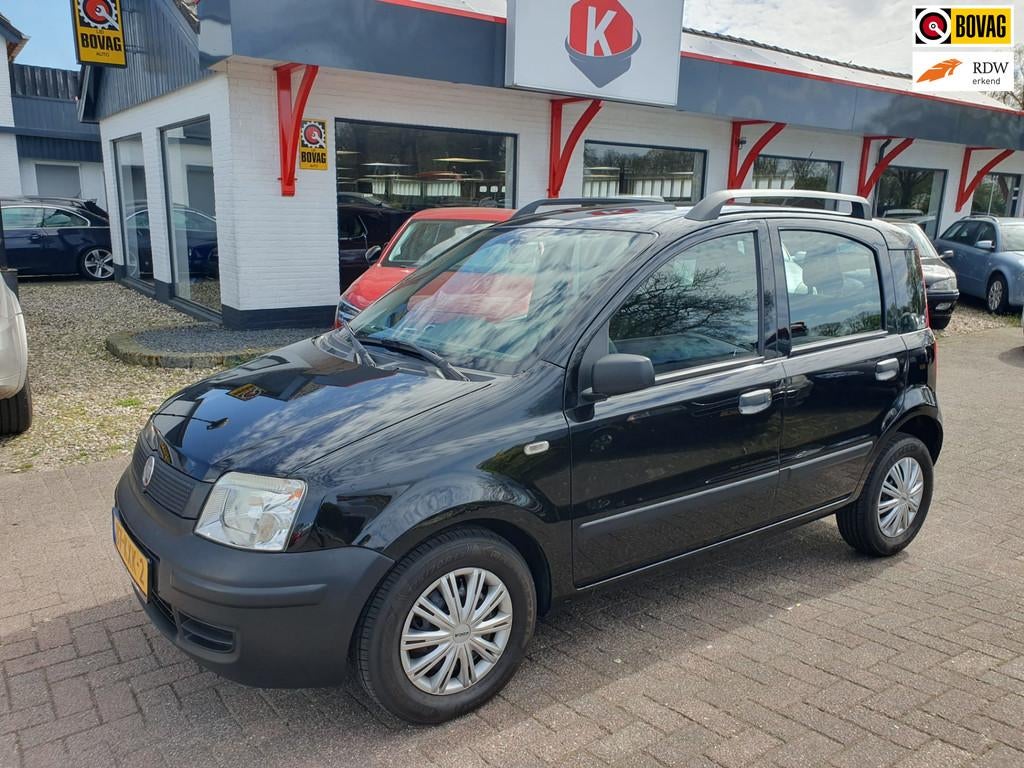 Fiat Panda 1.1 Actual 5drs BJ 2009 NIEUWE APK!, Auto's, Fiat, Voorwielaandrijving, 4 stoelen, Zwart, Bedrijf