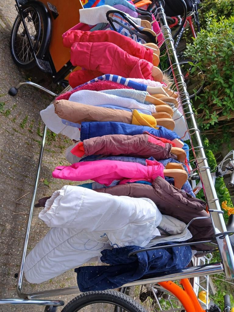 Volle rek winter kleding, jassen, broeken en trouwens., Ophalen of Verzenden