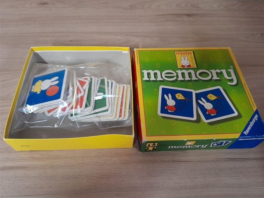 Nijntje Memory - s3681, Hobby en Vrije tijd, Gezelschapsspellen | Bordspellen, Verzenden, Zo goed als nieuw