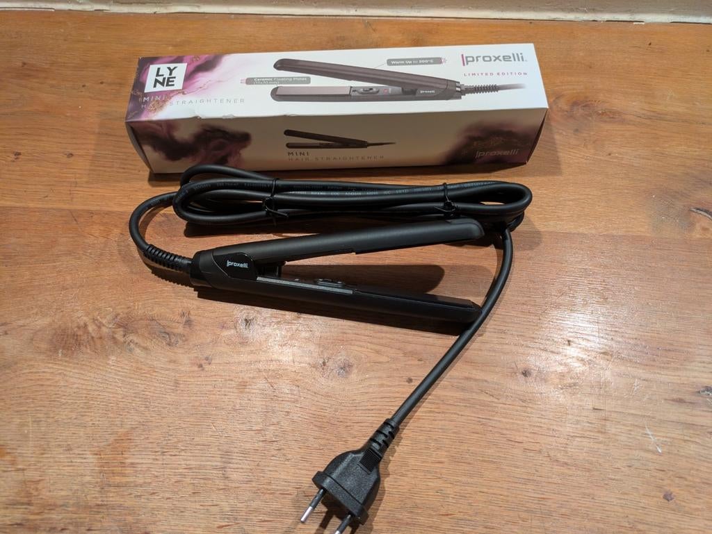 Proxelli Lyne Mini Stijltang - Compact en Krachtig, Ophalen of Verzenden, Nieuw, Haarverzorging