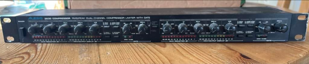 Alesis 3630 Compressor / Limiter / Gate, Ophalen of Verzenden, Gebruikt, Compressor