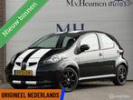 Toyota Aygo 1.0-12V Sport Airco 15'' Automaat ORG NED, Gebruikt, Zwart, 4 stoelen, Leder en Stof