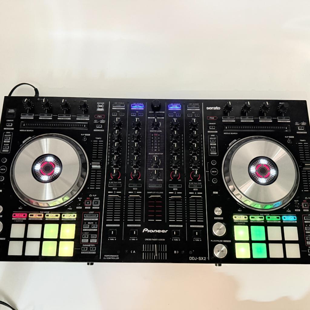 Pioneer DDJ-SX2 DJ Controller, Muziek en Instrumenten, Dj-sets en Draaitafels, Pioneer, Zo goed als nieuw, Support@pioneer.com