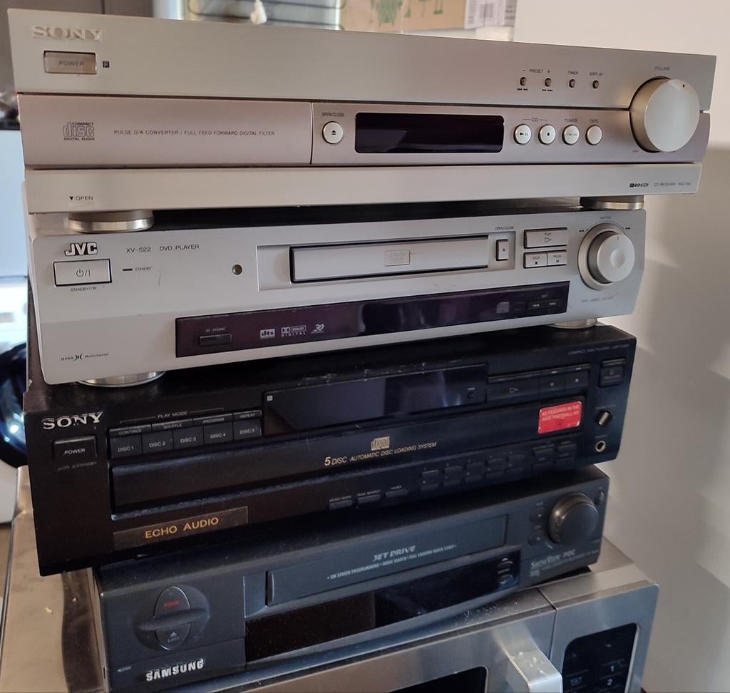 Video cd dvd radio, Ophalen of Verzenden, Gebruikt