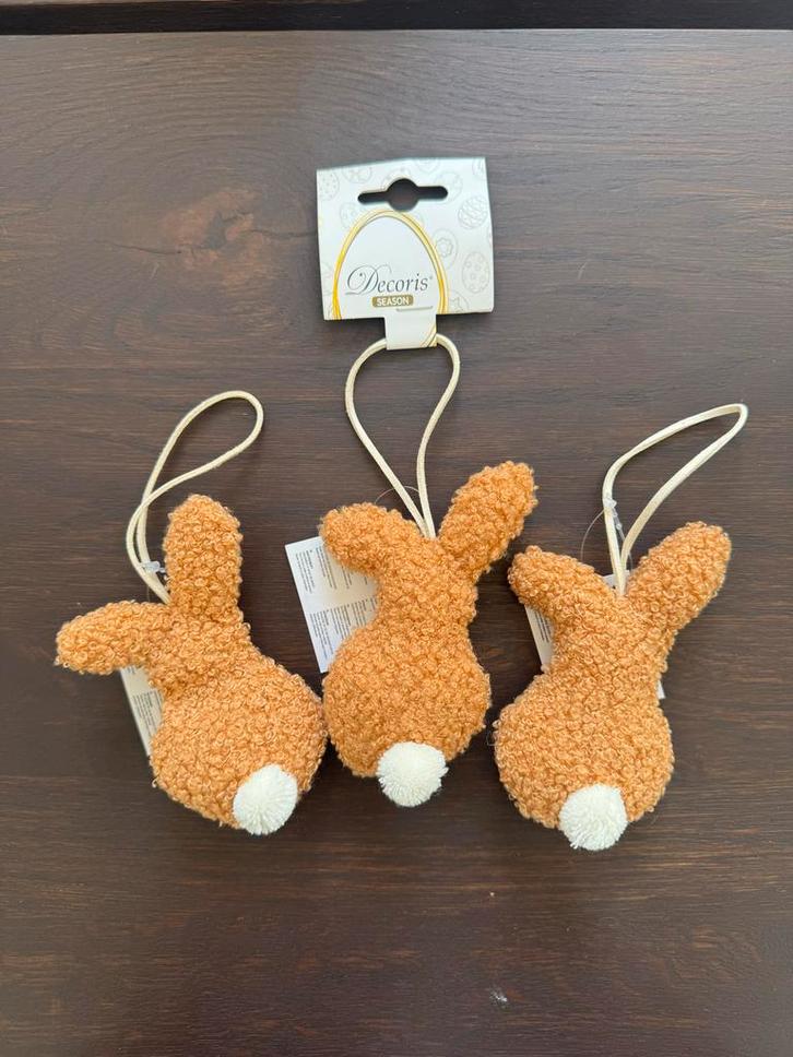 NIEUW 3x Bruine teddy konijntjes van Decoris, Diversen, Pasen, Nieuw, Ophalen of Verzenden