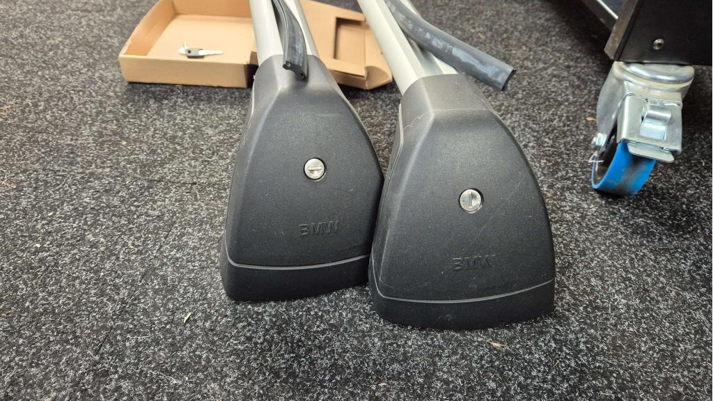 Dakdragers BMW 5-serie sedan F10 2010 tot 2017 als nieuw, Auto diversen, Dakdragers, BMW AG, Ophalen of Verzenden, Zo goed als nieuw