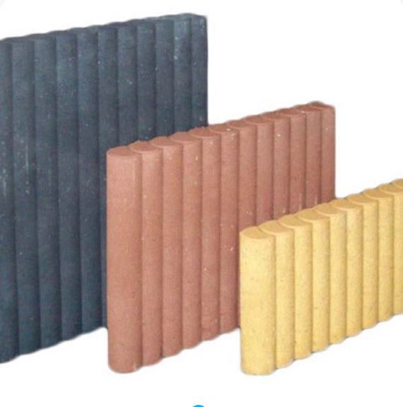 Afrastering tuin/stenen paaltjes aan een stuk *GRATIS*, Tuin en Terras, Grind, Keien en Split, Ophalen, Gebruikt