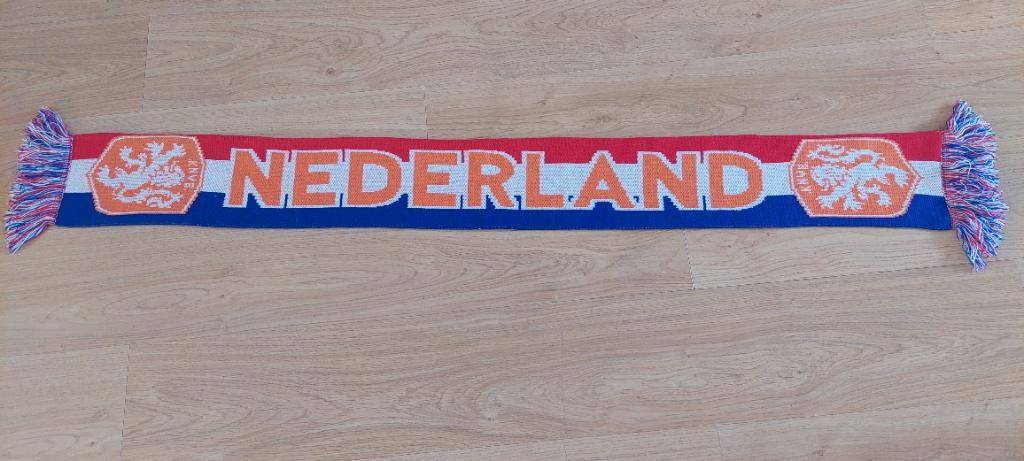 Sjaal nederland oranje knvb nieuw, Verzamelen, Ophalen of Verzenden, Nieuw, Overige binnenlandse clubs, Vaantje of Sjaal
