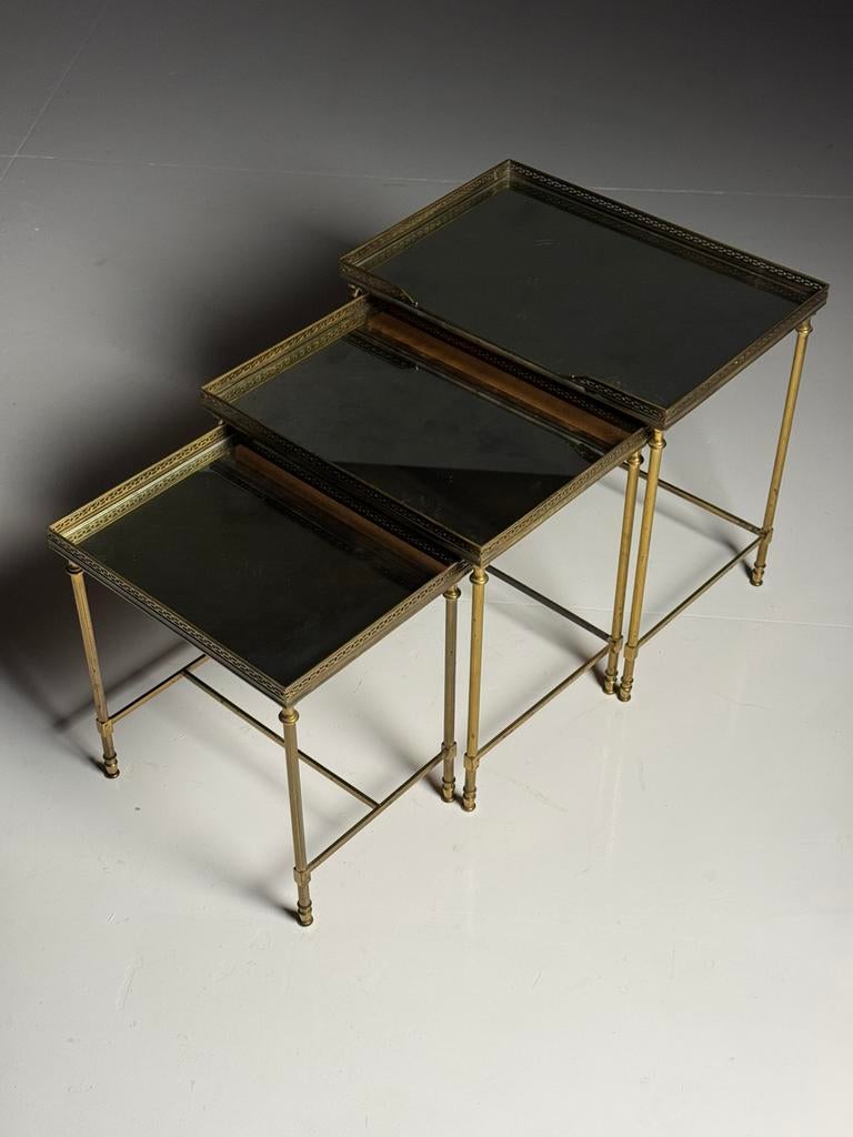 Vintage nesting tables, Ophalen of Verzenden