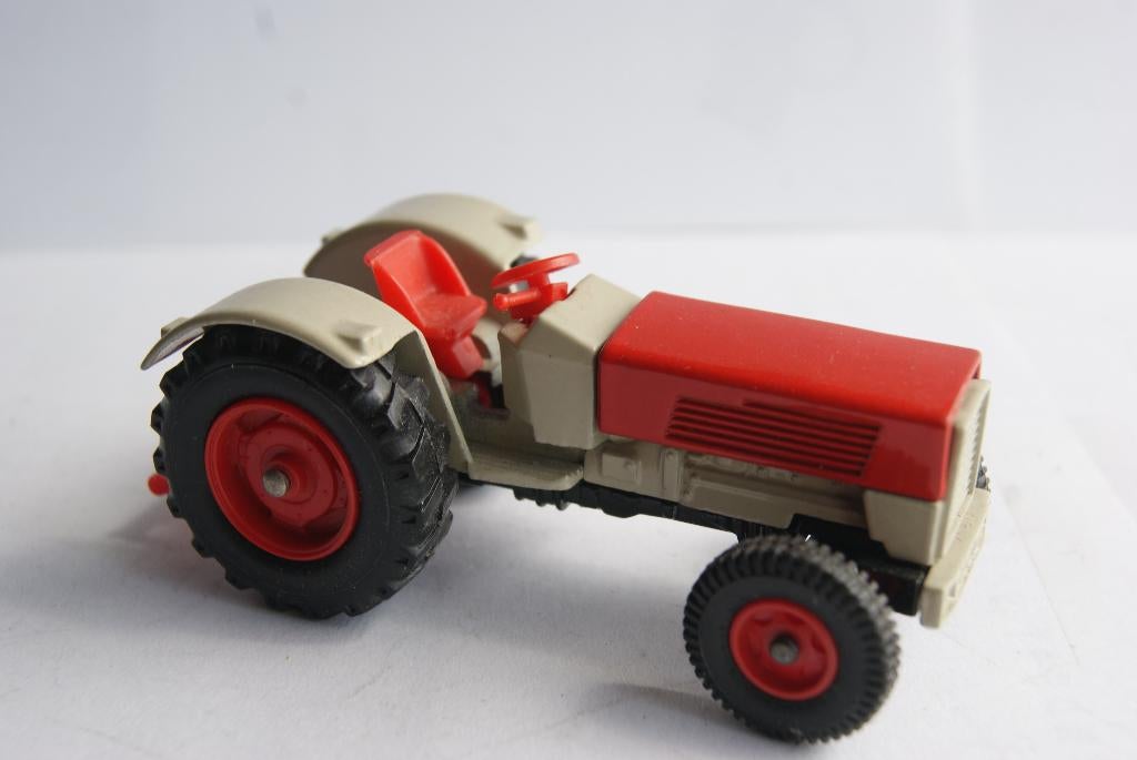 siku 1611 Hanomag tractor, Ophalen of Verzenden, Zo goed als nieuw, Hijskraan, Tractor of Landbouw, SIKU