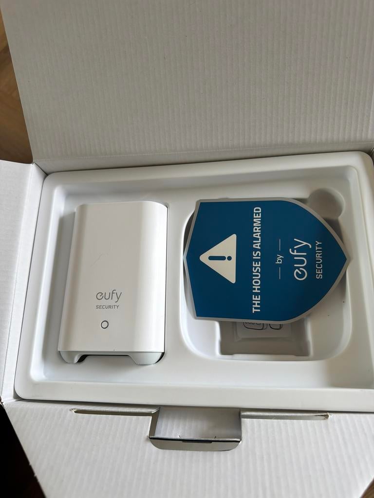 Eufy Security HomeBase 2 - Basisstation voor beveiliging, Doe-het-zelf en Verbouw, Alarmsystemen, Ophalen of Verzenden, Zo goed als nieuw