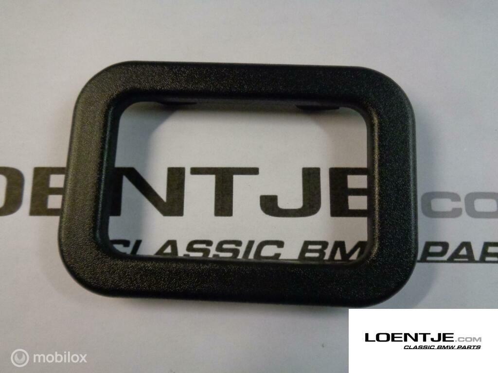 Afdekking handgreep, venster binnen BMW e30 e28 e23 e24, Nieuw, Ophalen of Verzenden, BMW, BMW