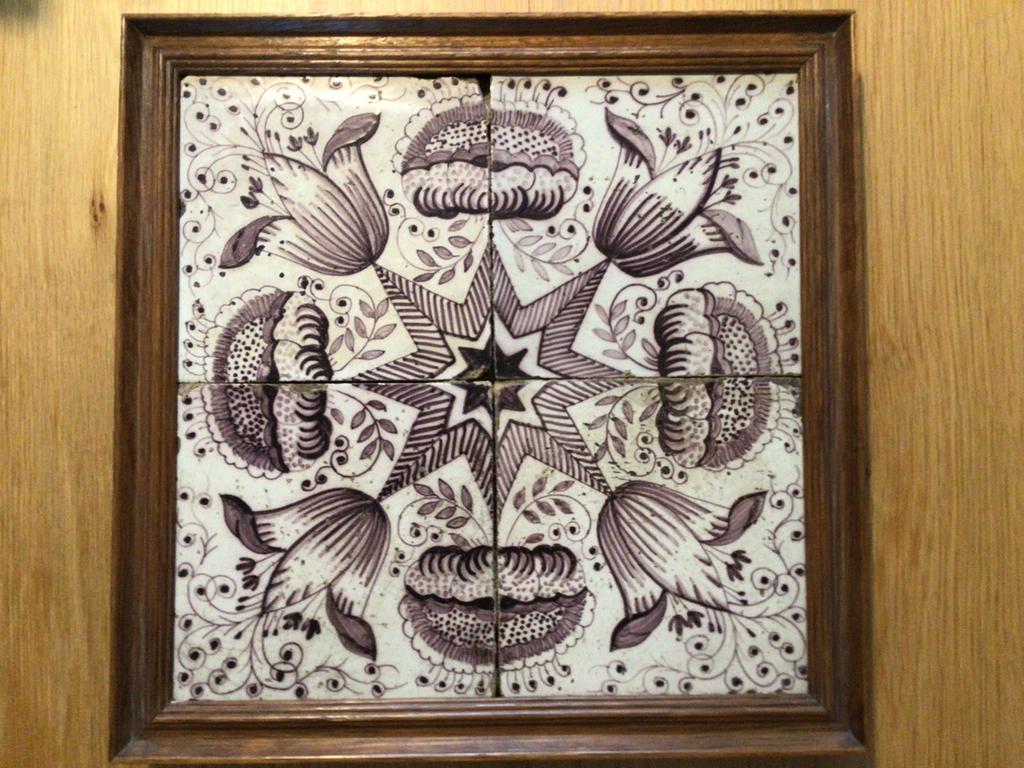 Antiek tegeltableau, Ophalen