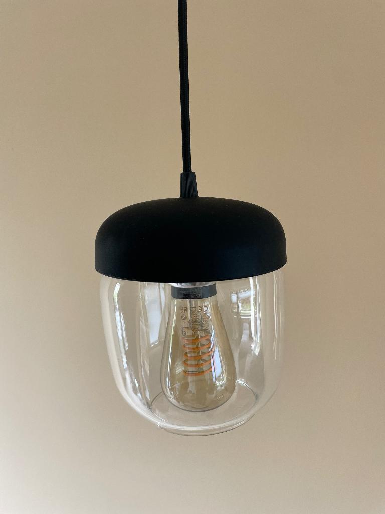 Twee UMAGE Acorn hanglampen., Huis en Inrichting, Lampen | Hanglampen, Ophalen, Zo goed als nieuw, Minder dan 50 cm