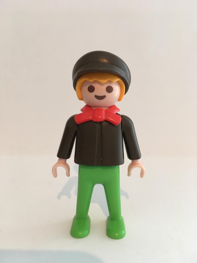 Rosa poppetje kindje., Ophalen of Verzenden, Zo goed als nieuw, Los playmobil