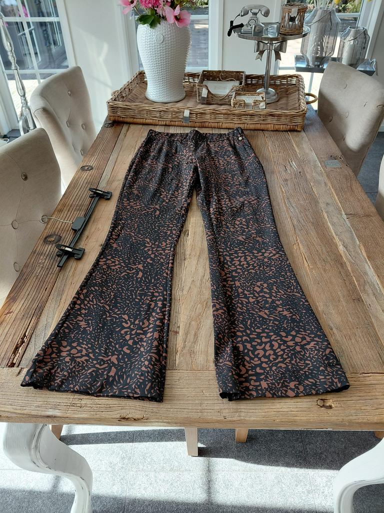 Daelin travstof broek maat m ongedragen wijde benen, Ophalen of Verzenden, Zo goed als nieuw, Zwart, Lang