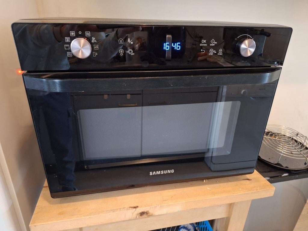 Samsung Combimagnetron - Zwart, Inbouw, Witgoed en Apparatuur, Magnetrons, Ophalen, Combimagnetron, Gebruikt, Draaiplateau