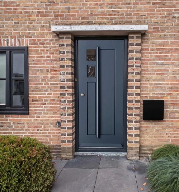 Tijdloze houten voordeur buitendeur Deventer 93x201,5/211,5