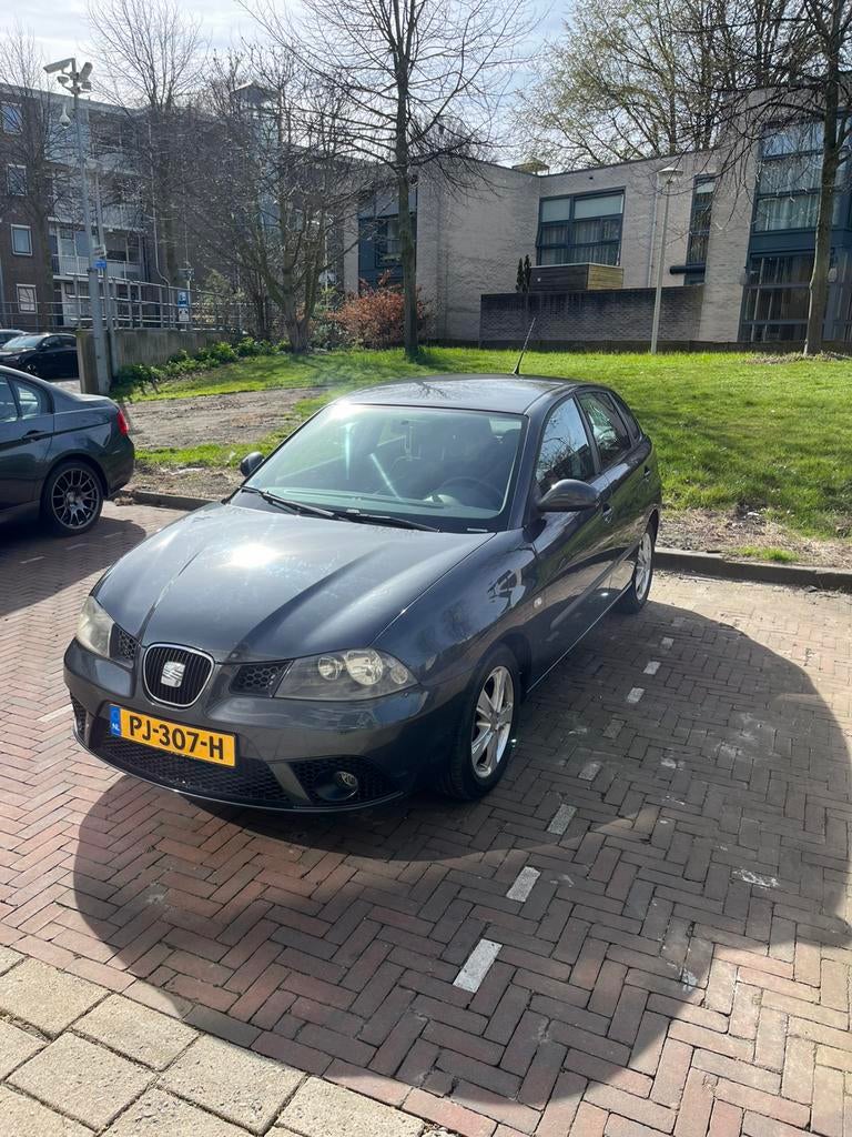 Seat Ibiza 2008 1.2 APK 2026, Auto's, Voorwielaandrijving, 1027 kg, 40 €/maand, 1198 cc