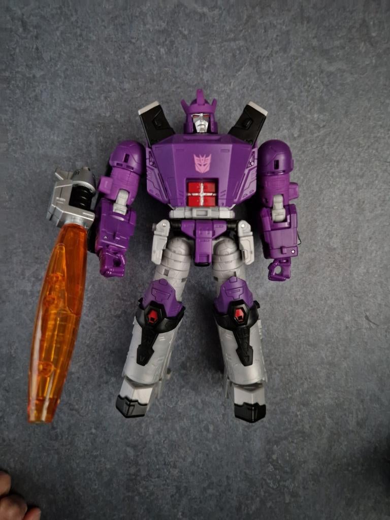 Galvatron Kingdom Transformers Siege Kingdom Earthrise, Verzamelen, Transformers, Zo goed als nieuw, G1, Autobots, Ophalen of Verzenden