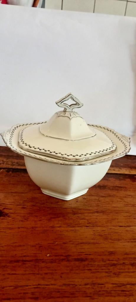 Antiek Epiag Bakje met Deksel - 15 cm doorsnede, Antiek en Kunst, Antiek | Porselein, Ophalen of Verzenden