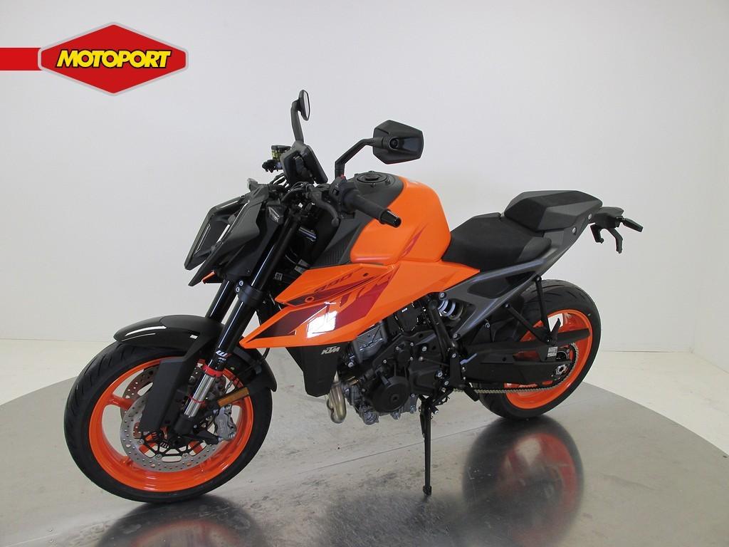 KTM 990 DUKE (bj 2024), Motoren, Motoren | KTM, KTM, Bedrijf, Achterbroek 11 - unit 8
6596 MP  Milsbeek, NL, Info@ktm.nl