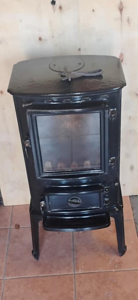 Geëmailleerde Heta Scandia 6304 houtkachel., Huis en Inrichting, Ophalen of Verzenden, Gebruikt, Hout, Houtkachel