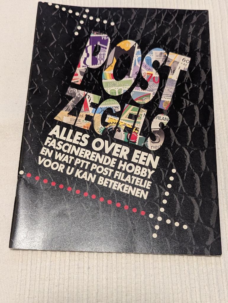 Brochure PTT Post Filatelie, Postzegels en Munten, Postzegels | Toebehoren, Ophalen of Verzenden, Boek of Tijdschrift