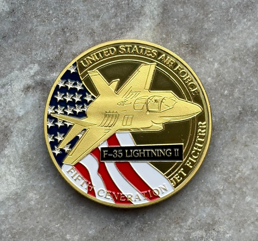 US Air Force F-35 lightning 2 coin, Ophalen of Verzenden, Luchtmacht, Amerika, Embleem of Badge
