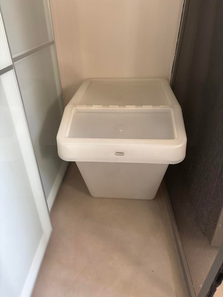 IKEA Opbergbak met Deksel, Kunststof, Gebruikt, 50 tot 75 cm, Ophalen of Verzenden