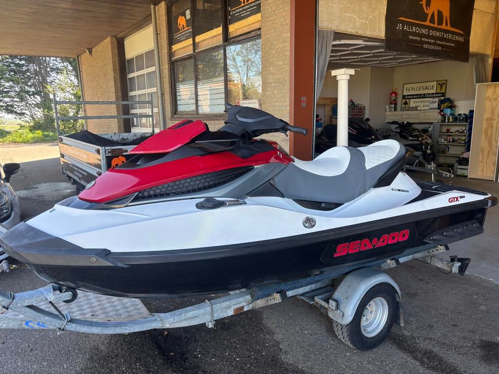 Sea-Doo GTX waterscooter - Krachtig en Luxe, Watersport en Boten, Jetski's en Waterscooters, Ophalen of Verzenden, Zo goed als nieuw