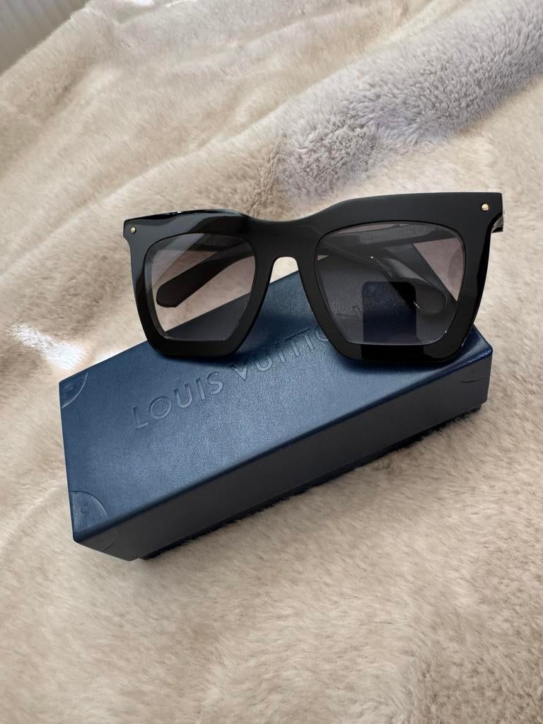 Louis Vuitton La Grande Bellezza Sunglasses, Ophalen of Verzenden, Zo goed als nieuw, Zwart, Overige merken